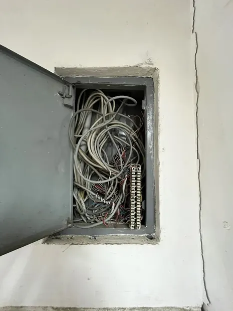 Box 1, Lantai 5, Gedung A di RS Ummi Bogor sebelum penataan ulang